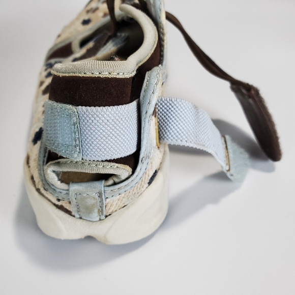 Rare Nike Air Rift Floral Embroidered Split Toe Shoes Size 8 - Picture 12 of 12